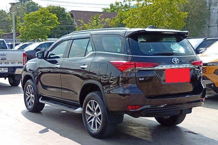 TOYOTA 4WD 2019 2.8V AT FORTUNER BROWN  8521 full