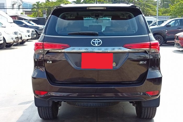 TOYOTA 4WD 2019 2.8V AT FORTUNER BROWN  8521 full