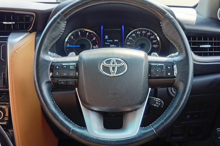 TOYOTA 4WD 2019 2.8V AT FORTUNER BROWN  8521 full