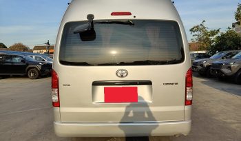 TOYOTA 2WD 2019 3.0 AT COMMUTER SILVER  4619 full