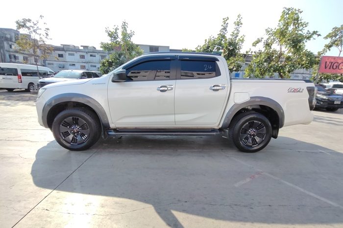 ISUZU 4WD 2021 3.0 AT DOUBLE CAB WHITE  3426 full