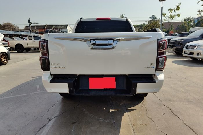 ISUZU 4WD 2021 3.0 AT DOUBLE CAB WHITE  3426 full