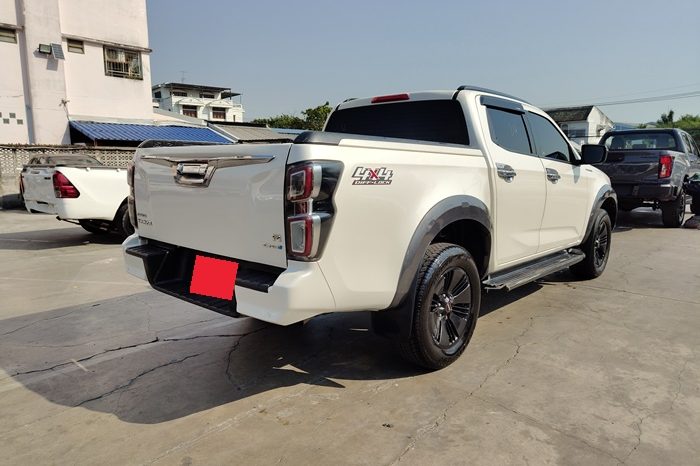 ISUZU 4WD 2021 3.0 AT DOUBLE CAB WHITE  3426 full