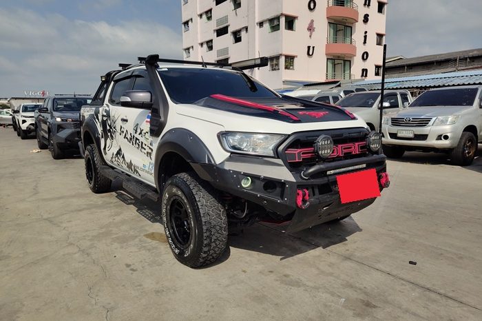 FORD 4WD 2017 3.2 AT DOUBLE CAB WHITE  4881 full