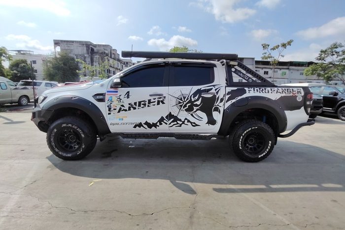 FORD 4WD 2017 3.2 AT DOUBLE CAB WHITE  4881 full