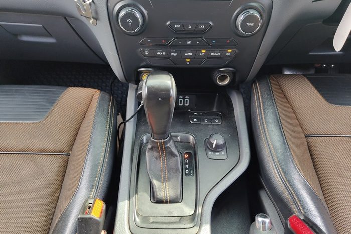 FORD 4WD 2017 3.2 AT DOUBLE CAB WHITE  4881 full