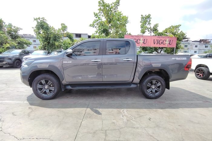 REVO PRE 2022 2.4 ENTRY AT DOUBLE CAB DARK GREY  8597 full