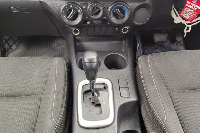 REVO PRE 2022 2.4 ENTRY AT DOUBLE CAB DARK GREY  8597 full