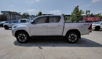 REVO 4WD 2021 2.4 MID MT DOUBLE CAB SILVER 8738 full