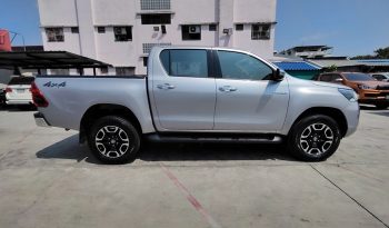 REVO 4WD 2021 2.4 MID MT DOUBLE CAB SILVER 8738 full