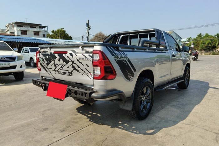 REVO 4WD 2023 2.8 ENTRY AT STANDARD SILVER  7927 full