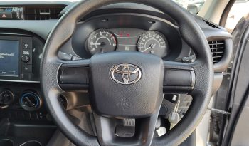 REVO 4WD 2023 2.8 ENTRY AT STANDARD SILVER  7927 full