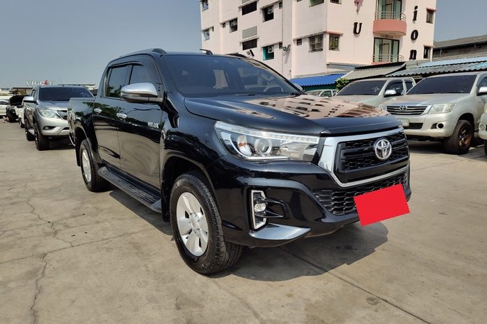 REVO PRE 2019 2.4E AT DOUBLE CAB BLACK  2771 full