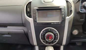 ISUZU 4WD 2015 3.0 AT DOUBLE CAB WHITE  8022 full