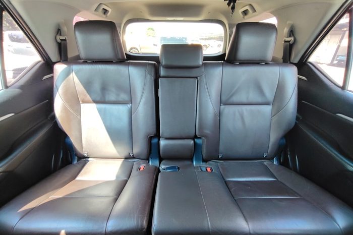 TOYOTA 2WD 2016 2.8V AT FORTUNER WHITE  3368 full