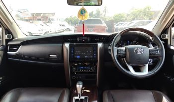 TOYOTA 2WD 2016 2.8V AT FORTUNER WHITE  3368 full