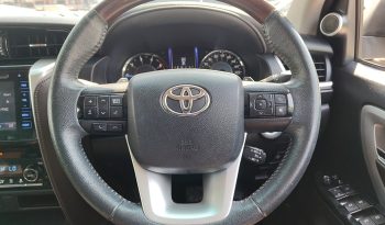 TOYOTA 2WD 2016 2.8V AT FORTUNER WHITE  3368 full