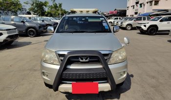 TOYOTA 4WD 2007 2.7V AT FORTUNER SILVER  6779 full