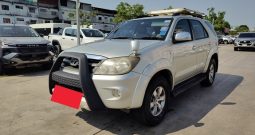 TOYOTA 4WD 2007 2.7V AT FORTUNER SILVER  6779