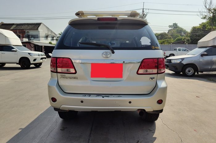 TOYOTA 4WD 2007 2.7V AT FORTUNER SILVER  6779 full