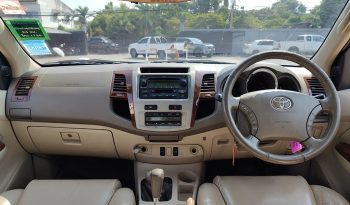 TOYOTA 4WD 2007 2.7V AT FORTUNER SILVER  6779 full
