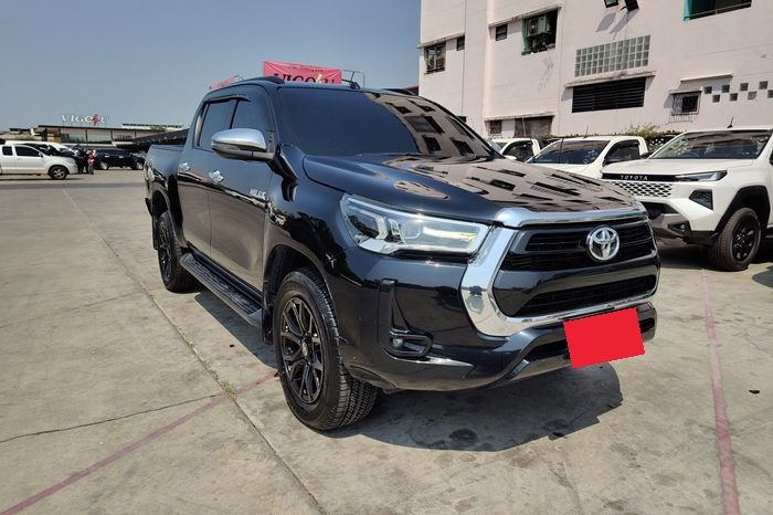 REVO PRE 2022 2.4 MID AT DOUBLE CAB BLACK  7776 full