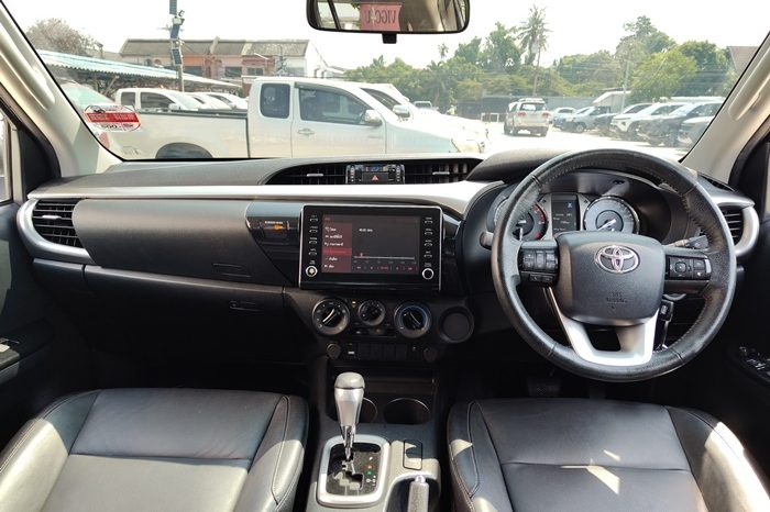 REVO PRE 2022 2.4 MID AT DOUBLE CAB BLACK  7776 full