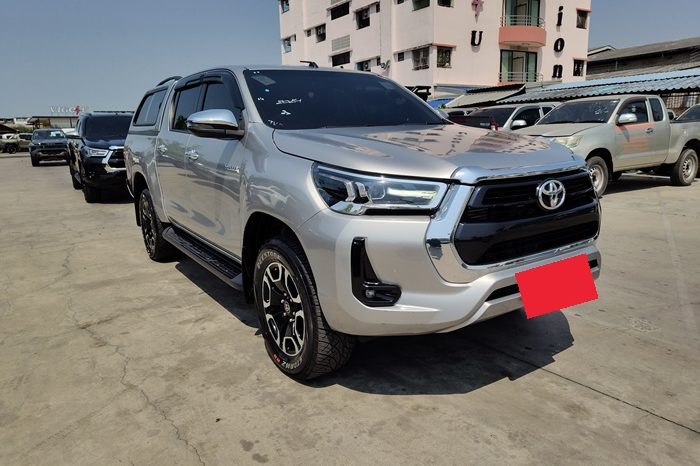 REVO PRE 2021 2.4 MID AT DOUBLE CAB SILVER  3426 full