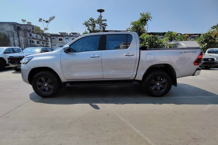REVO PRE 2020 2.4 ENTRY AT DOUBLE CAB SILVER  7100 full