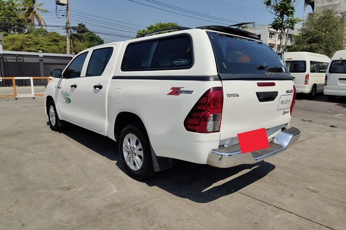 REVO 2WD 2020 2.4 MID AT DOUBLE CAB WHITE  9604 full