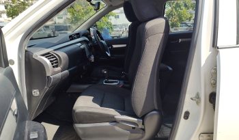 REVO 2WD 2020 2.4 MID AT DOUBLE CAB WHITE  1747 full