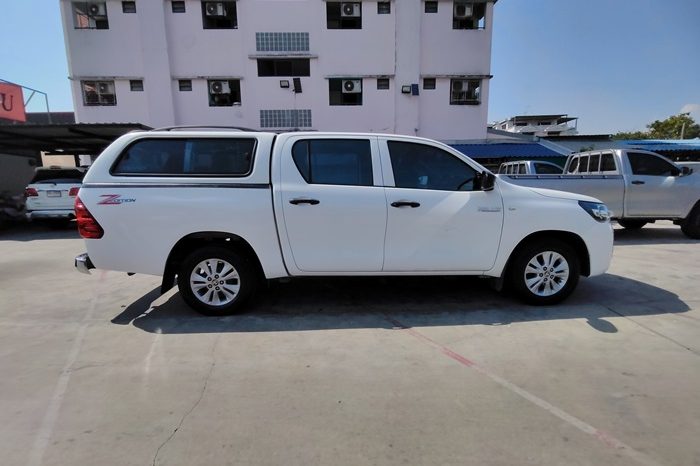 REVO 2WD 2020 2.4 MID AT DOUBLE CAB WHITE  1747 full