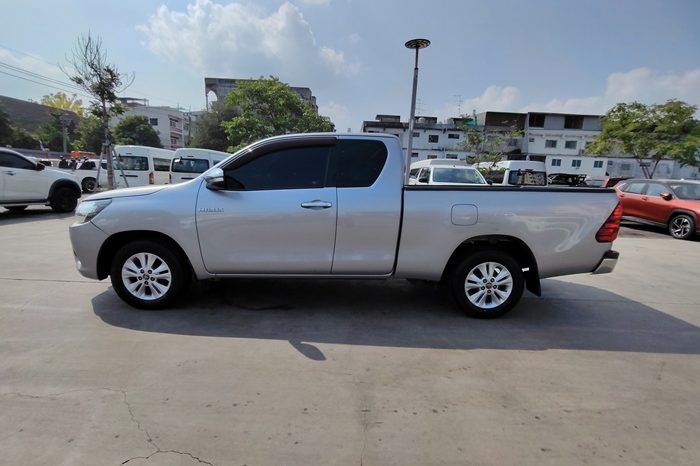 REVO 2WD 2017 2.4E MT SMART CAB SILVER  429 full