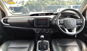 REVO 2WD 2017 2.4E MT SMART CAB SILVER  429 full