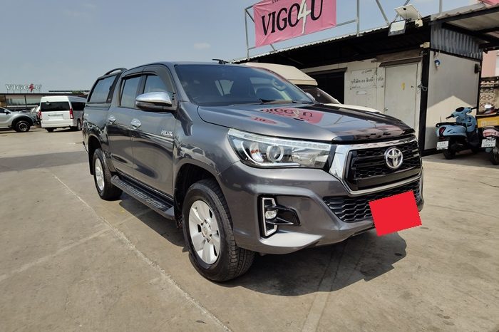 REVO PRE 2018 2.4E AT DOUBLE CAB DARK GREY  7773 full