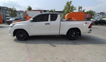 REVO 2WD 2020 2.4E MT SMART CAB WHITE  254 full