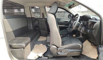 REVO 2WD 2020 2.4E MT SMART CAB WHITE  254 full