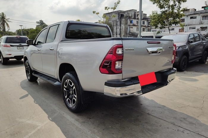 REVO 4WD 2021 2.4 MID MT DOUBLE CAB SILVER  6057 full