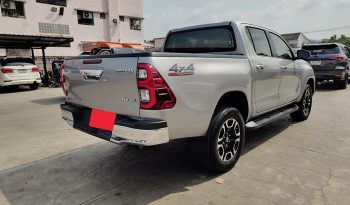 REVO 4WD 2021 2.4 MID MT DOUBLE CAB SILVER  6065 full