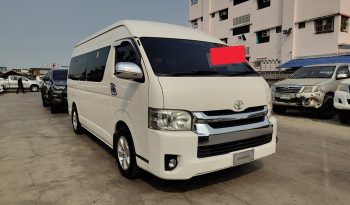 TOYOTA 2WD 2019 3.0 MT COMMUTER WHITE  4188 full
