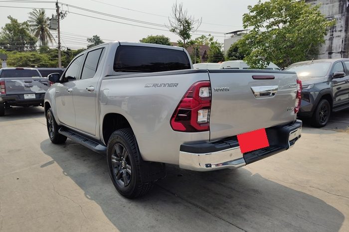 REVO PRE 2020 2.4 ENTRY AT DOUBLE CAB SILVER  1338 full