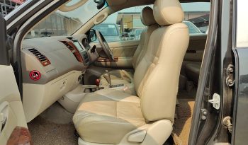 TOYOTA 4WD 2008 2.7V AT FORTUNER BLACK  5236 full