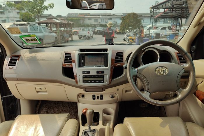 TOYOTA 4WD 2008 2.7V AT FORTUNER BLACK  5236 full