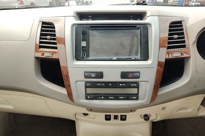 TOYOTA 4WD 2008 2.7V AT FORTUNER BLACK  5236 full