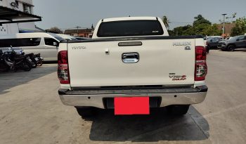 VIGO PRE 2012 3.0G AT DOUBLE CAB WHITE  8583 full