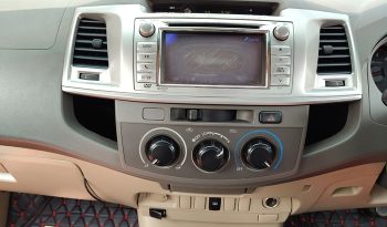 VIGO PRE 2012 3.0G AT DOUBLE CAB WHITE  8583 full