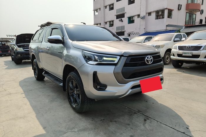 REVO PRE 2021 2.4 MID AT SMART CAB SILVER  3421 full