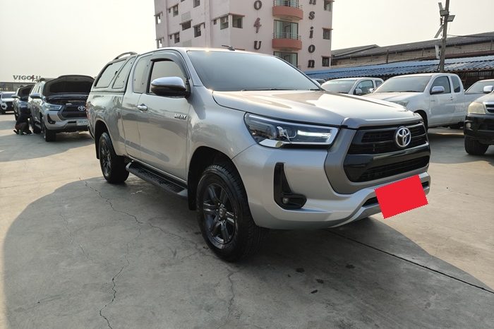 REVO PRE 2021 2.4 MID AT SMART CAB SILVER  3428 full