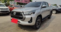 REVO 4WD 2021 2.4 MID MT DOUBLE CAB SILVER  7305