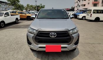 REVO PRE 2020 2.4 ENTRY AT DOUBLE CAB SILVER  2715 full